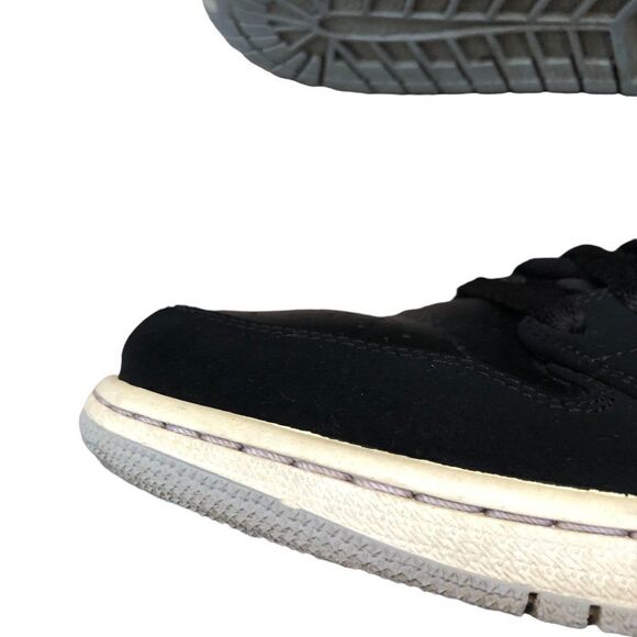 RARE 2015 Nike Air Jordan 1 Low Black Wolf Grey Size 11 - Picture 10 of 15